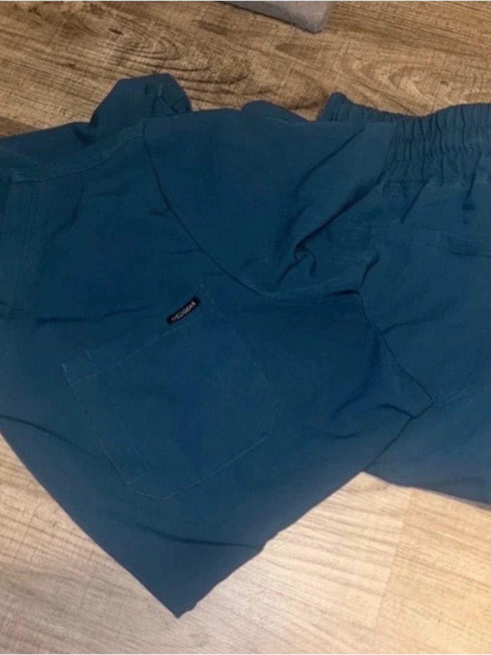 Medgear scrub set